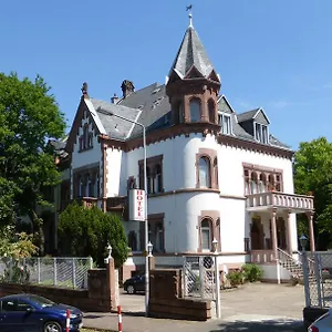 Am Berg 3* Frankfurt am Main